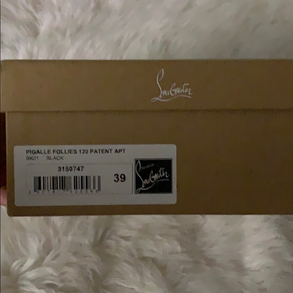 Heels - Picture 3 of 6